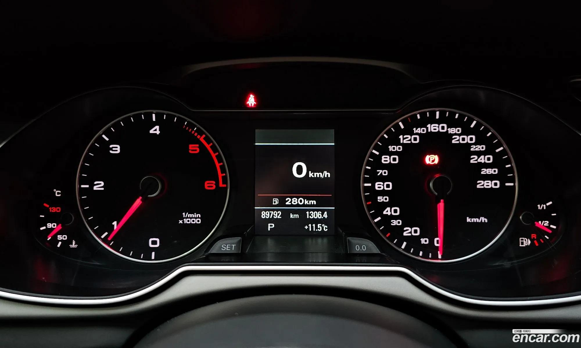 Audi A4 2015 WAUZZZ8K0FN023648 — 10