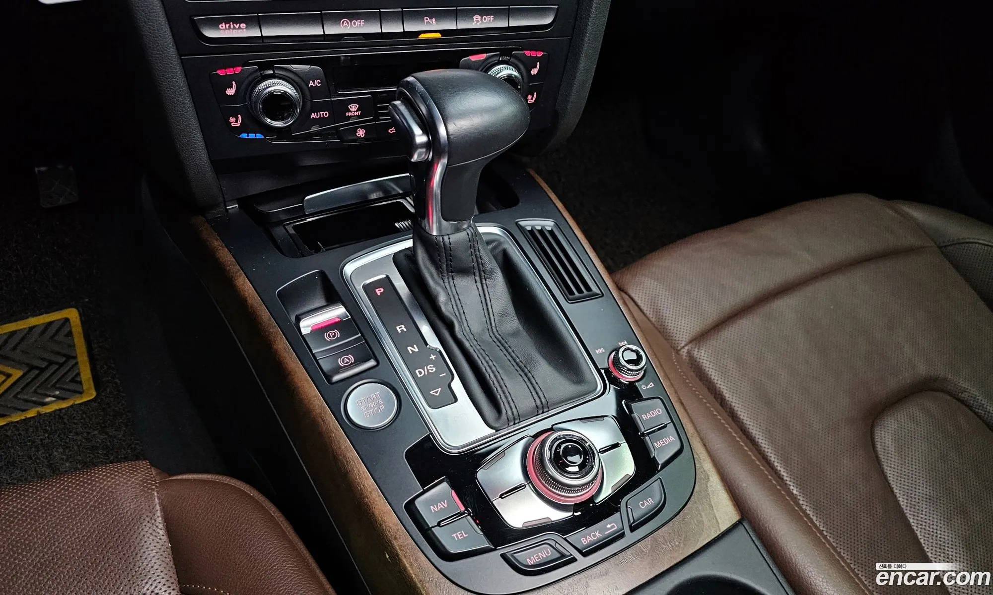 Audi A4 2015 WAUZZZ8K0FN023648 — 11