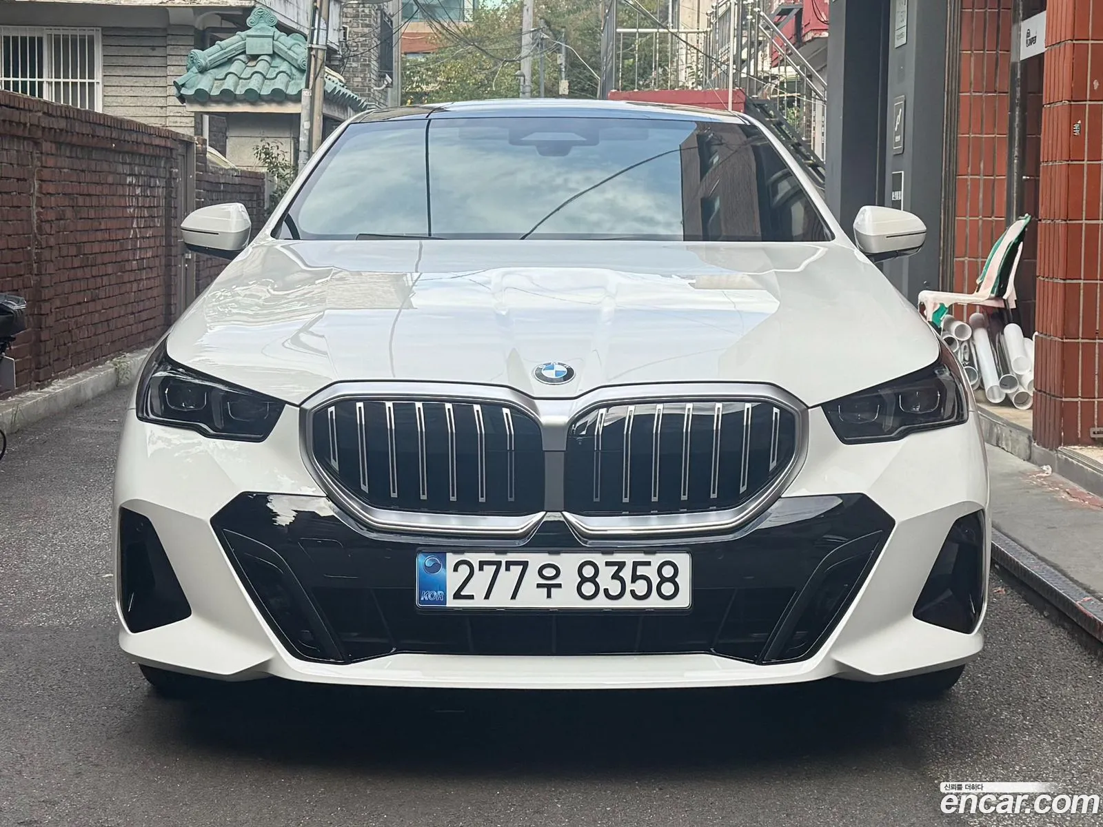 BMW 5 Series 2025 — 16