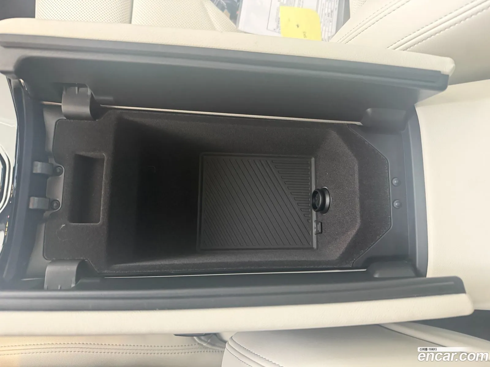 BMW 5 Series 2025 — 18