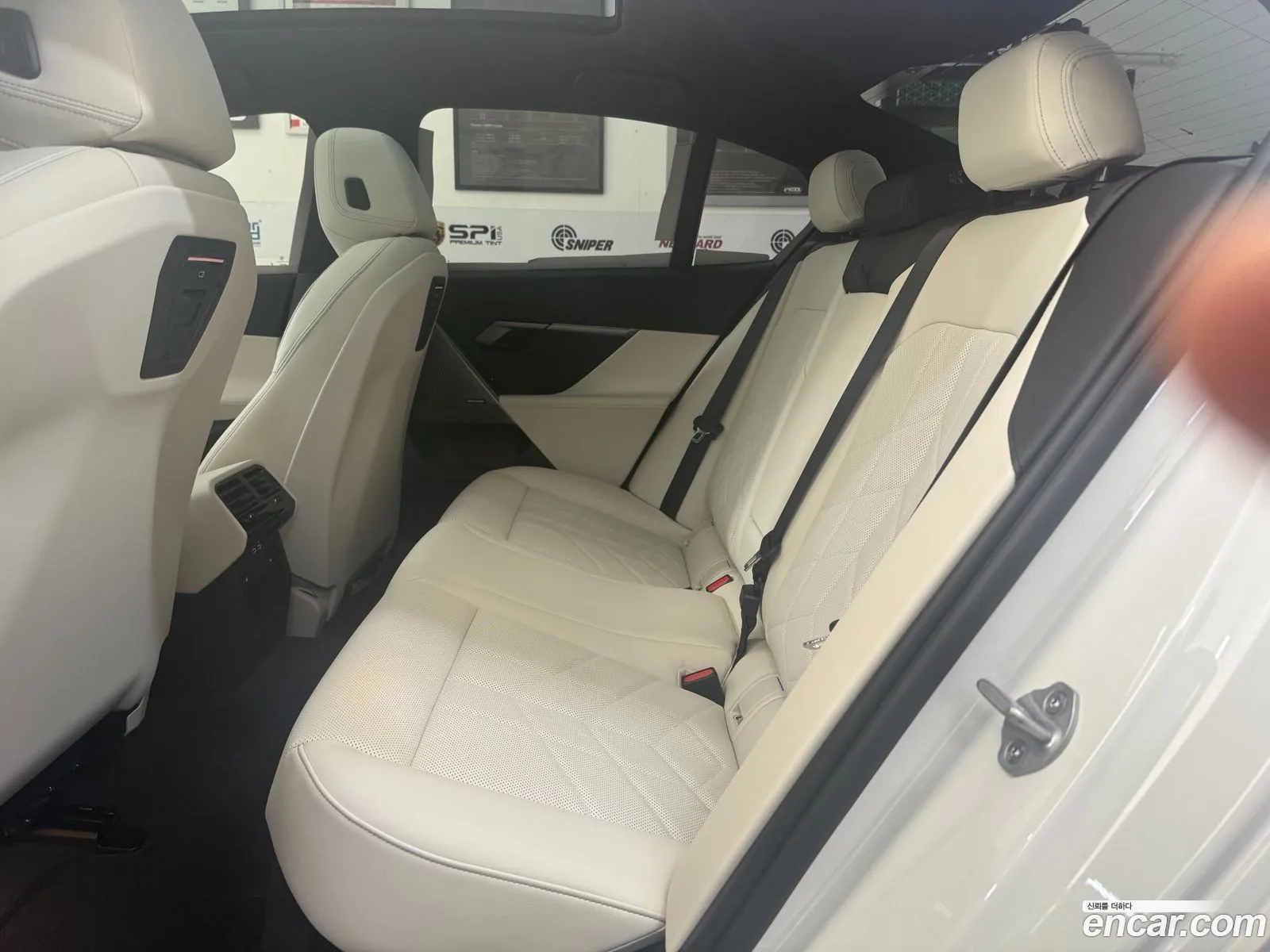 BMW 5 Series 2025 — 20