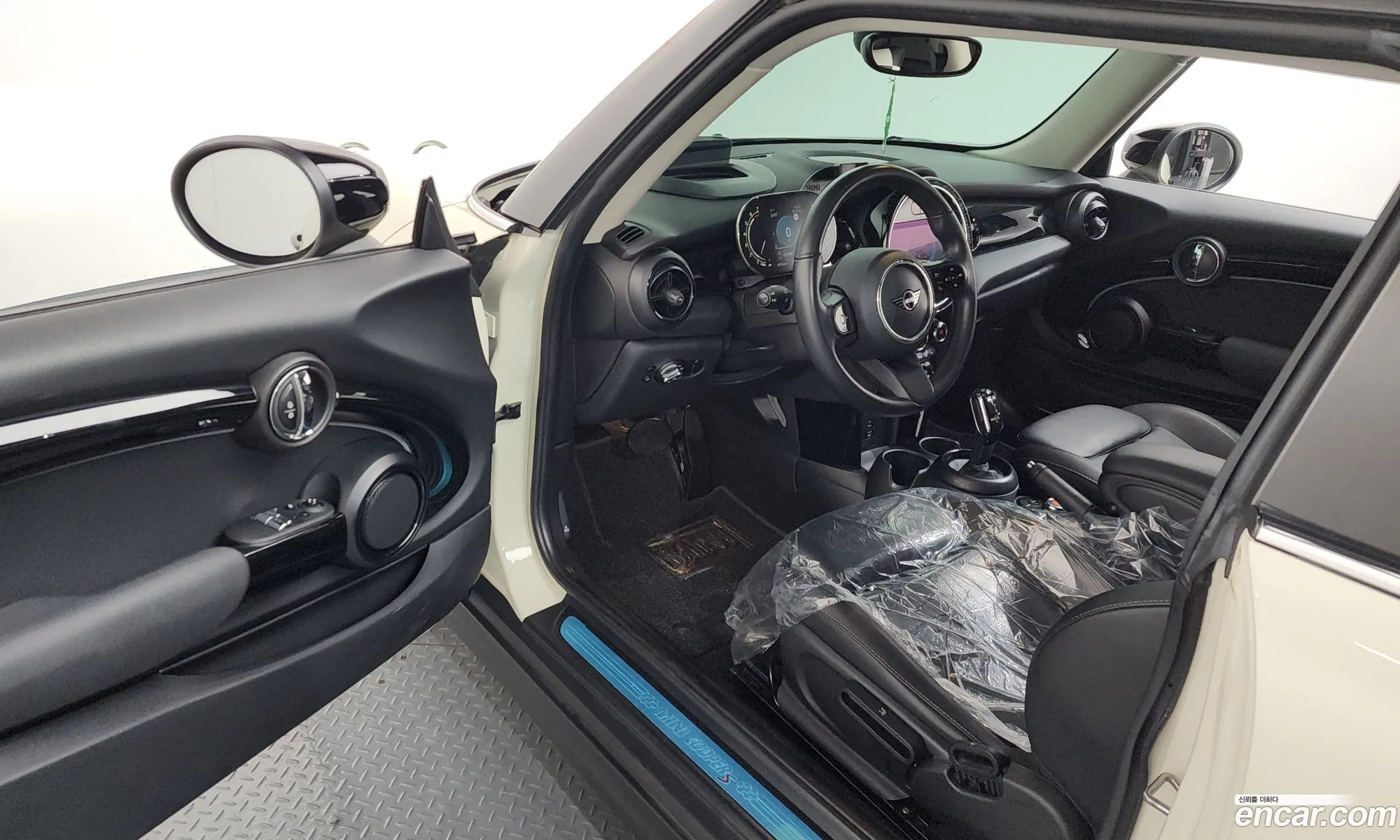 Mini Cooper S 2021 WMW61DH00N2P84188 — 11