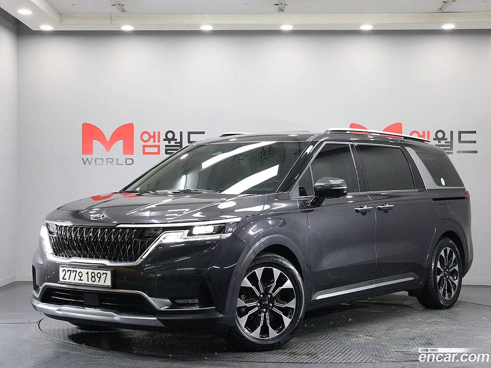 Kia Carnival 2021 — 19