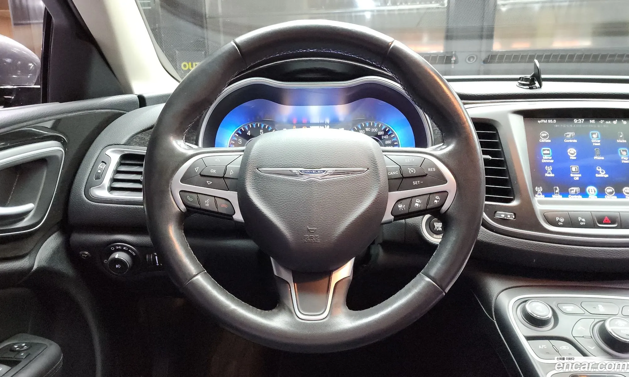 Chrysler 200 2015 1C3CCCCBXFN689239 — 20