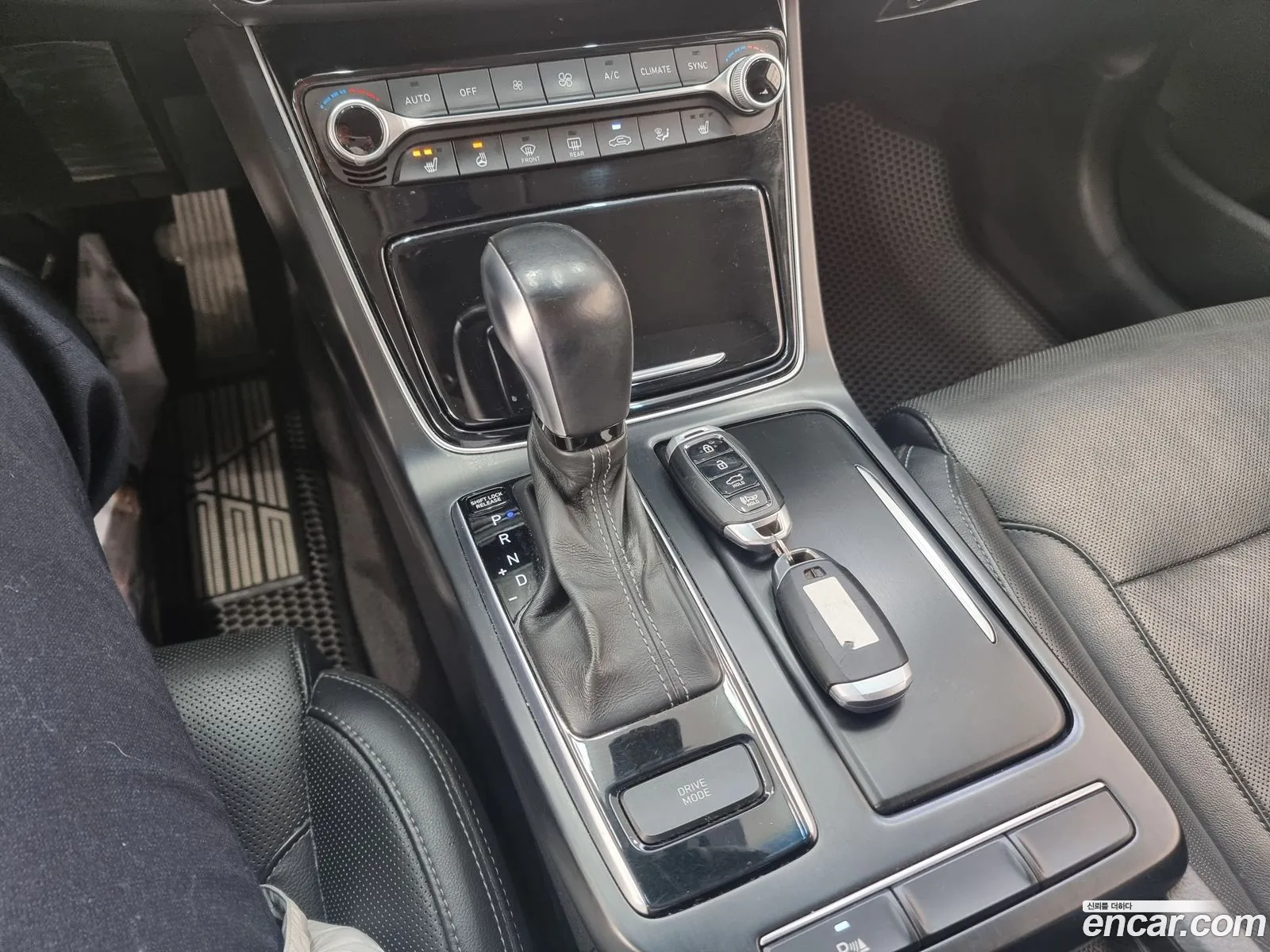 Hyundai Grandeur IG 2017 — 2
