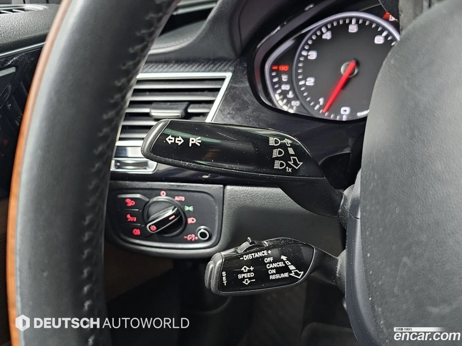 Audi A8 2011 — 10
