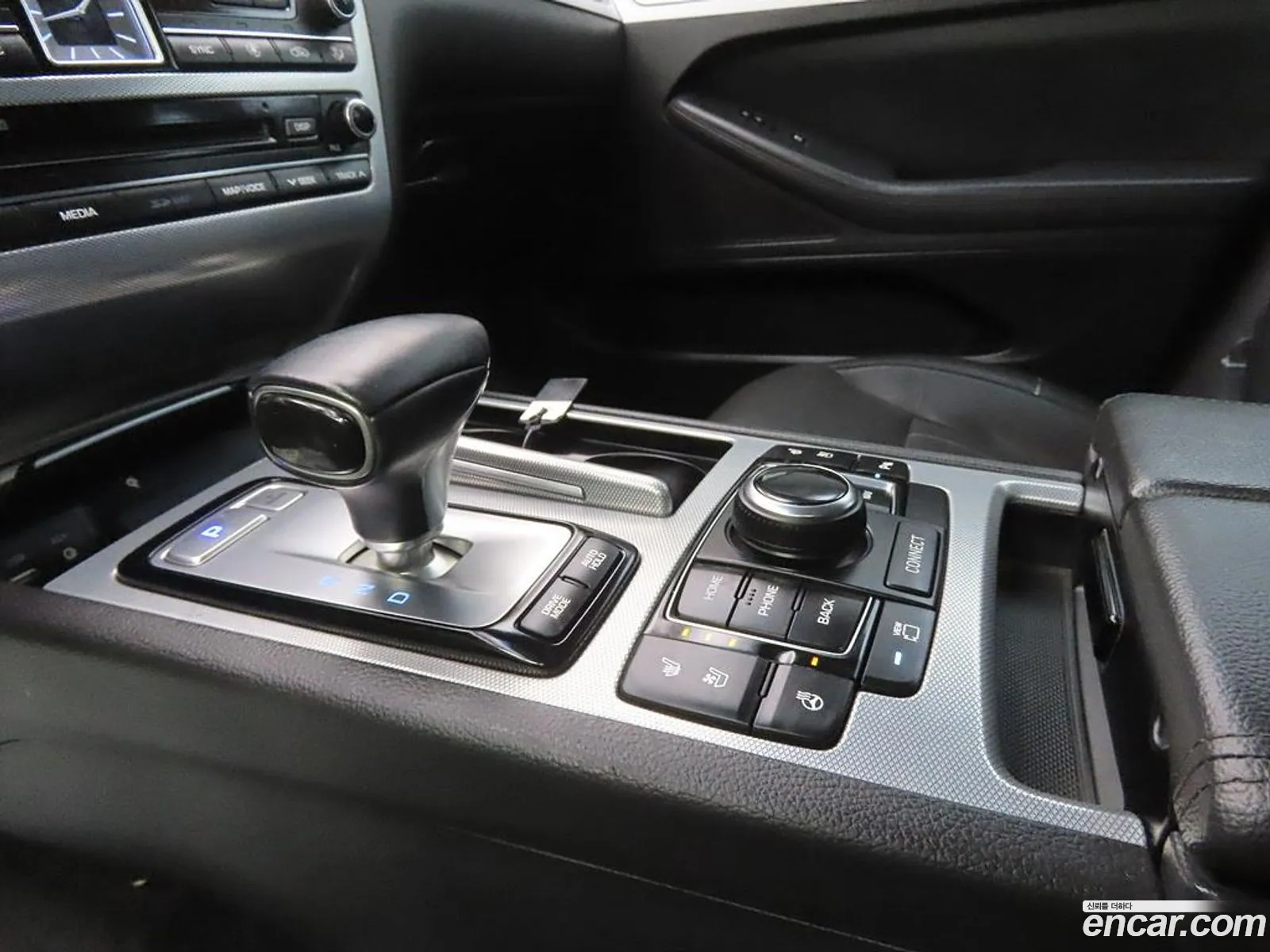 Genesis G80 2018 — 8