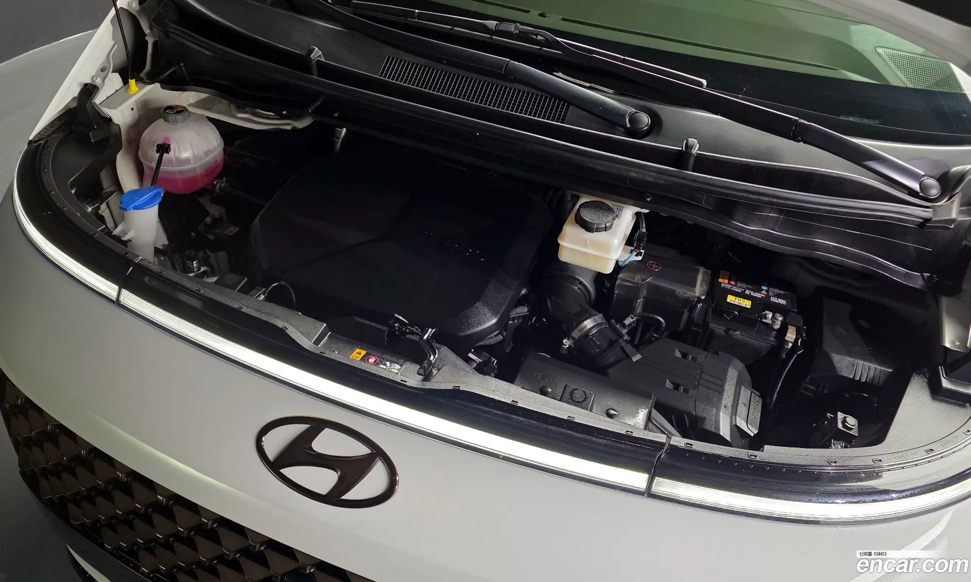 Hyundai Staria 2021 — 8