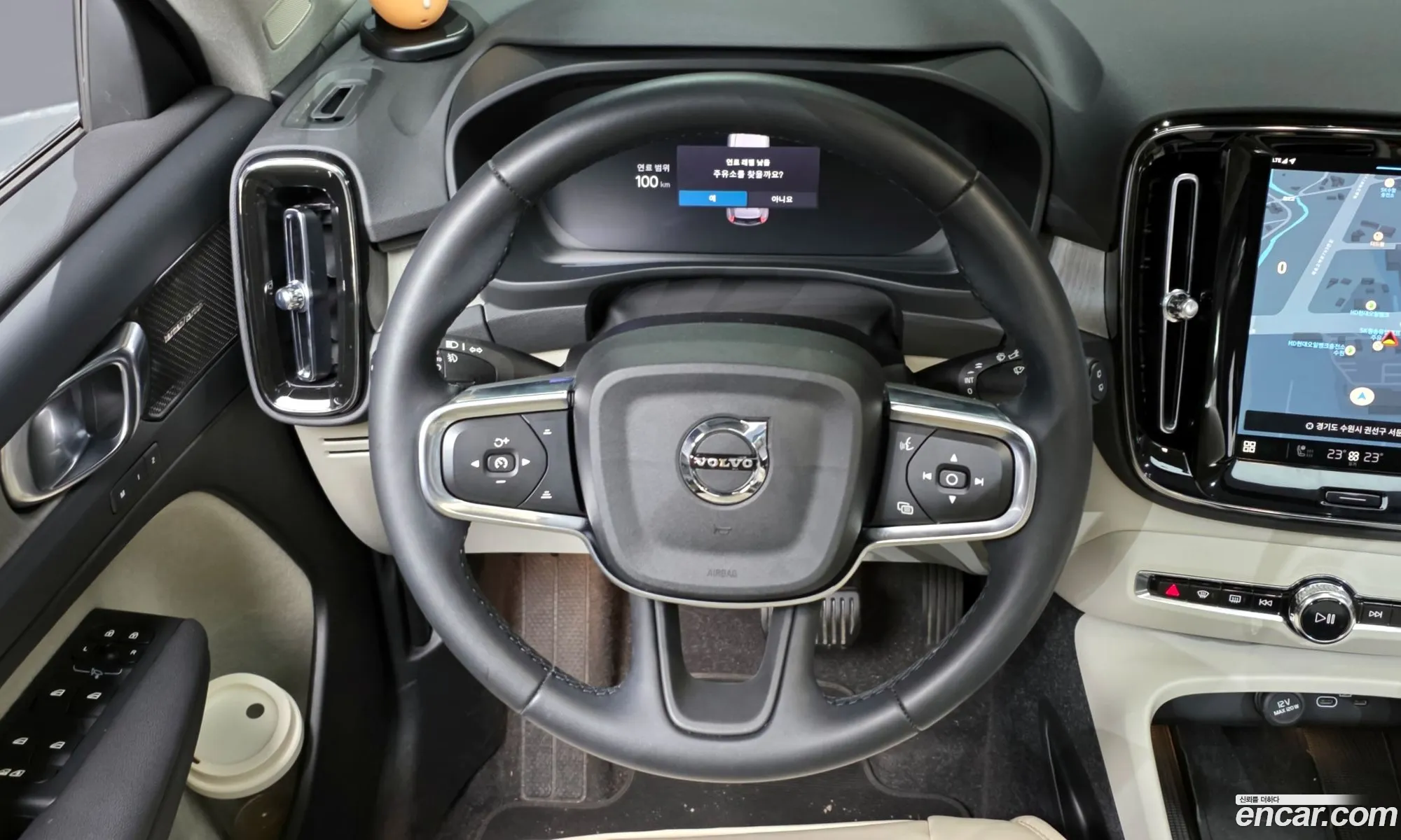 Volvo XC40 2024 — 5
