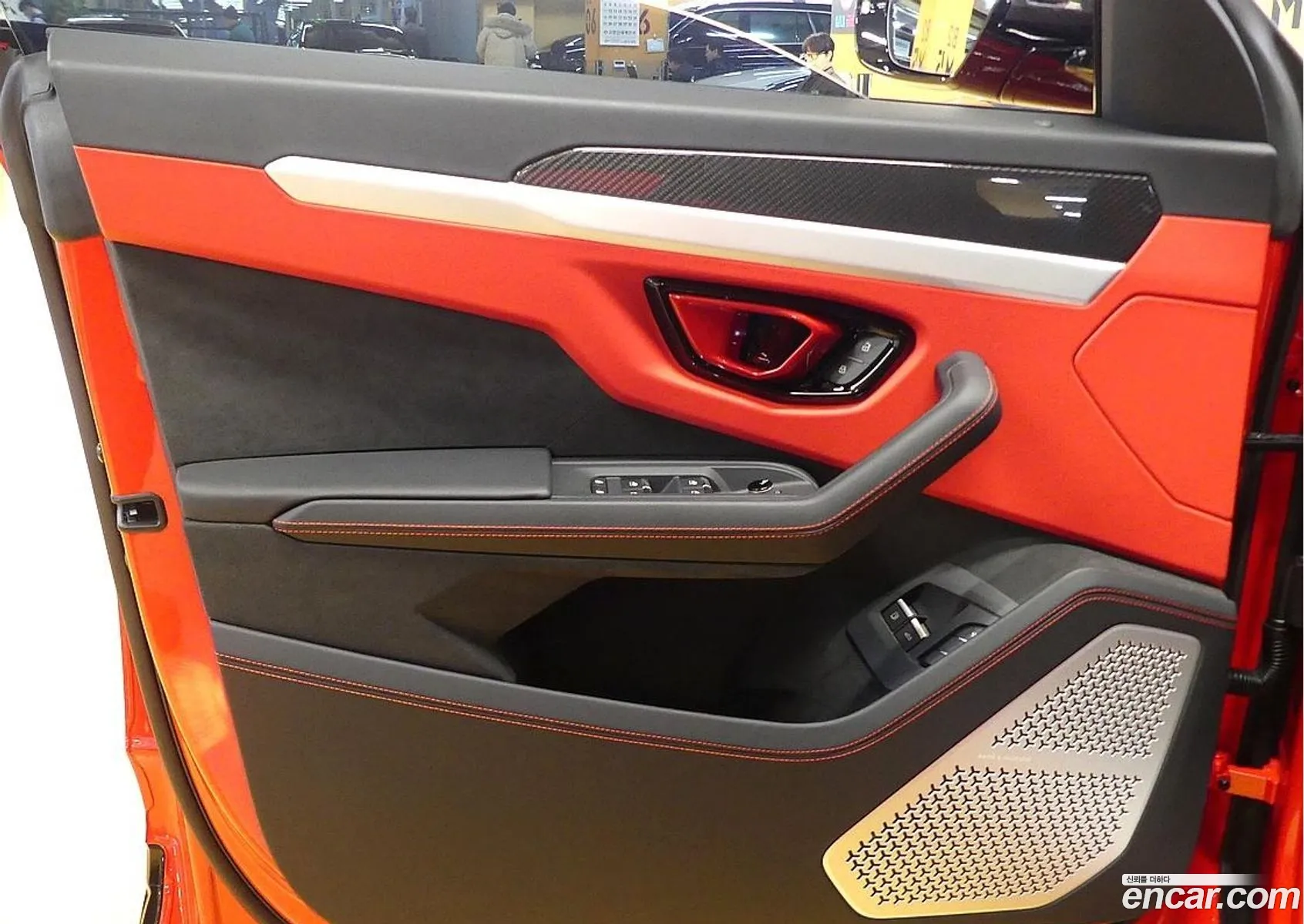 Lamborghini Urus 2025 — 14