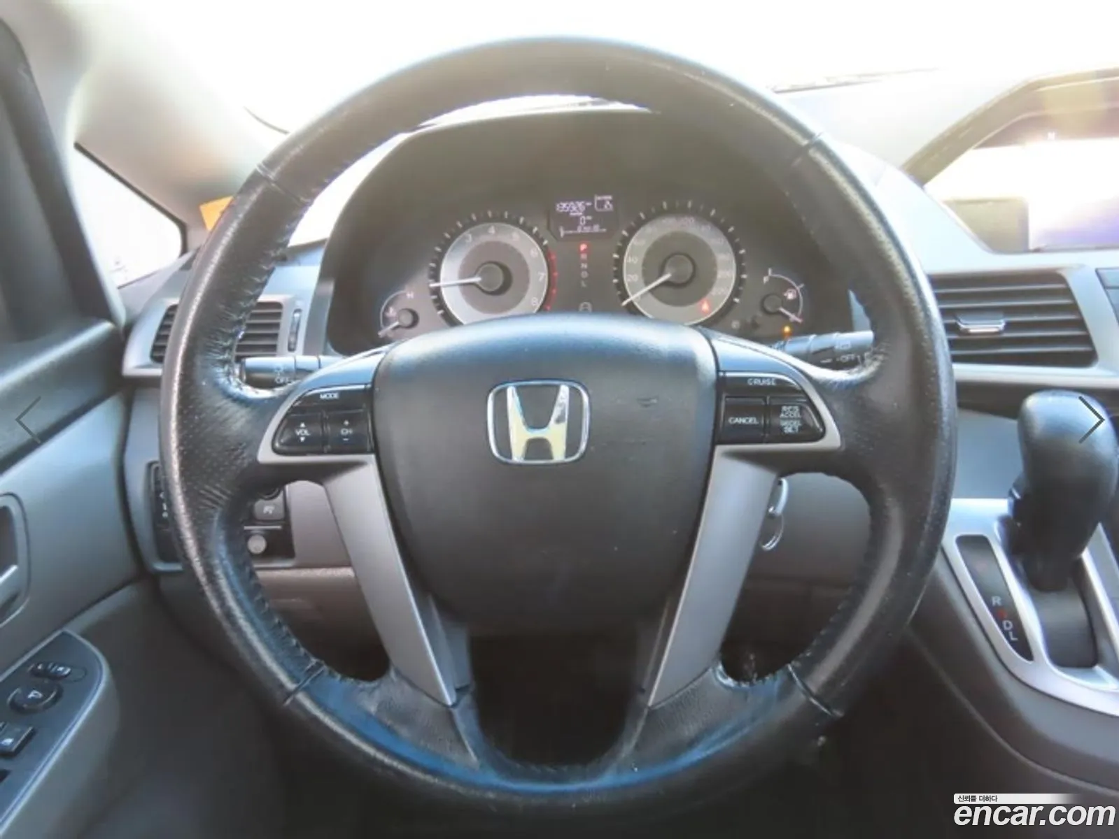 Honda Odyssey 2012 — 16