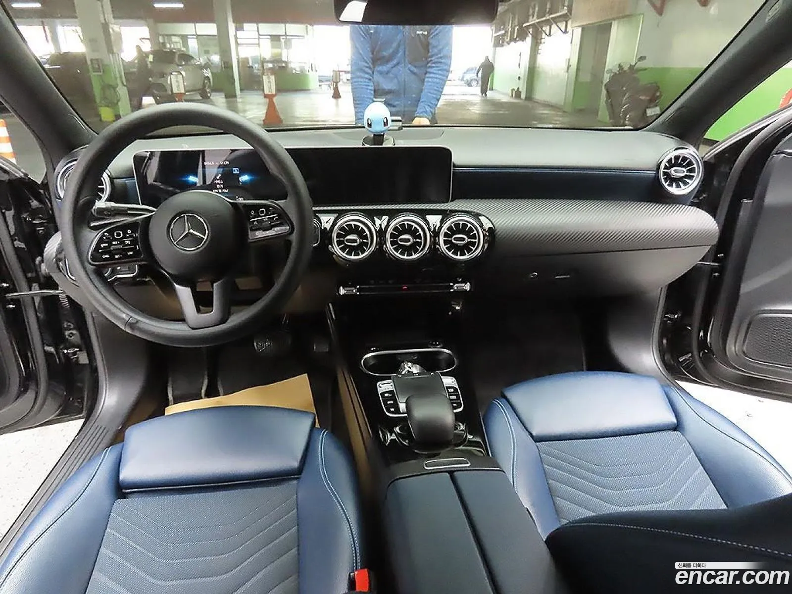 Mercedes-Benz A-Class W177 2020 — 17