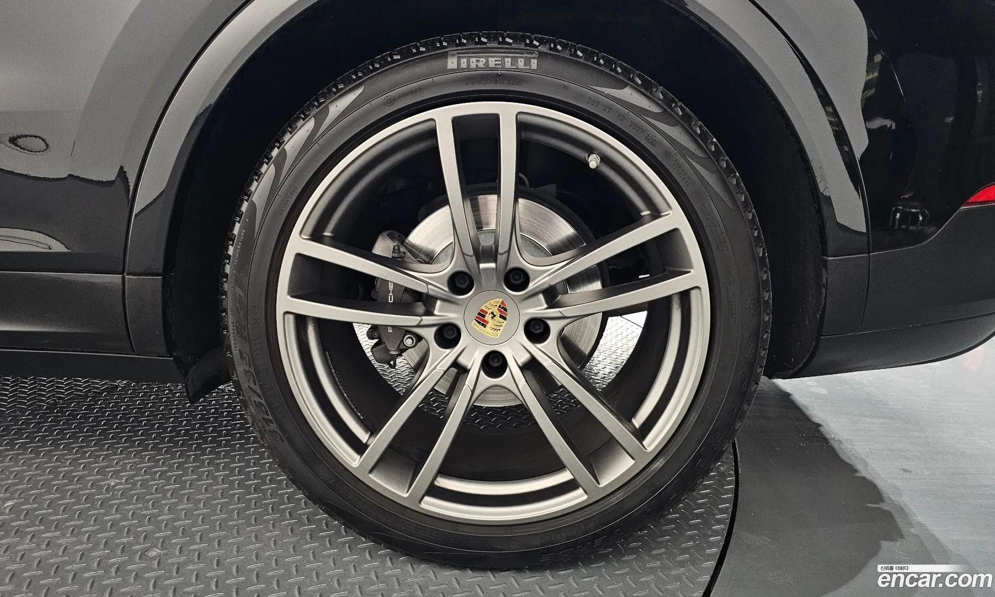 Porsche Cayenne 2022 — 10