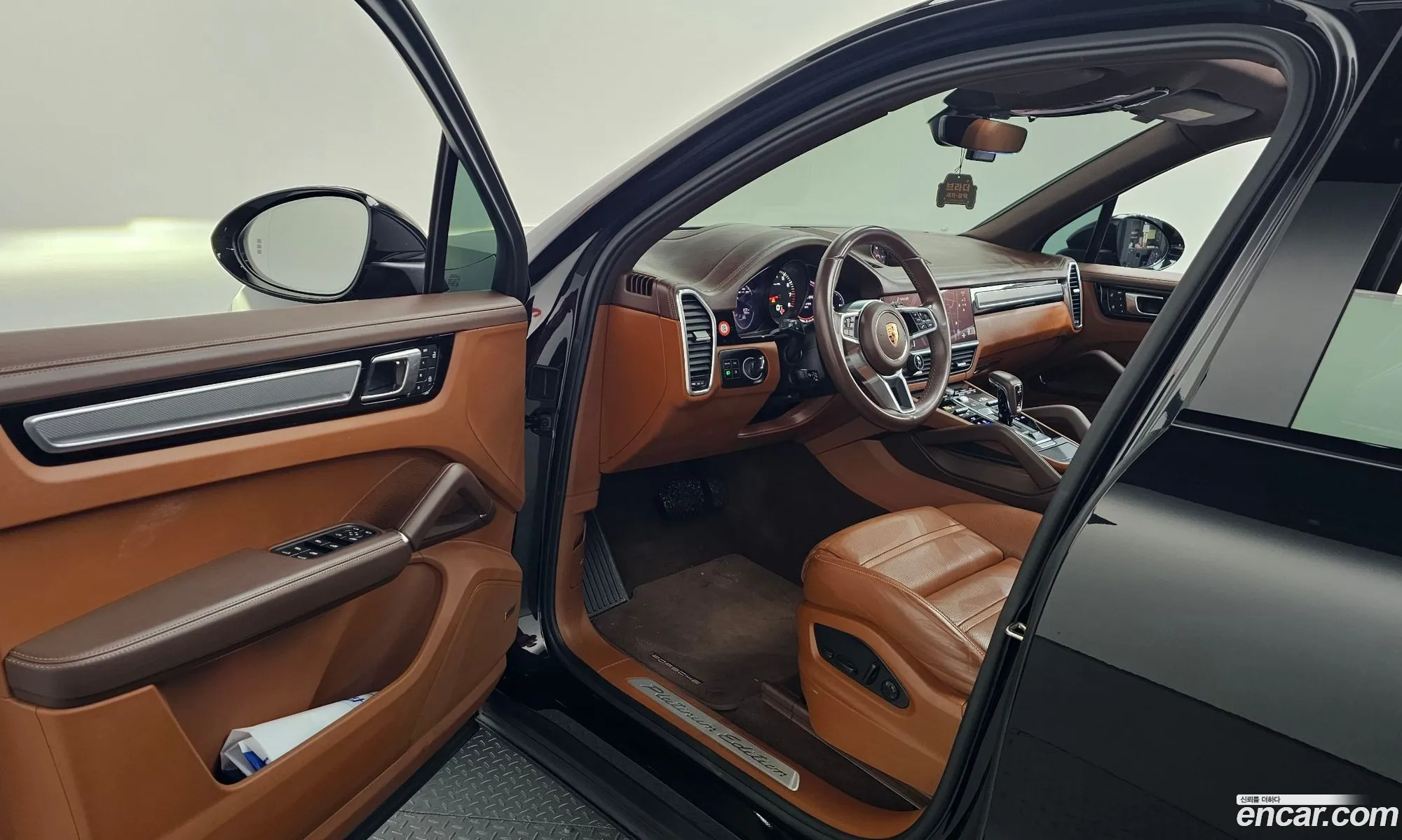Porsche Cayenne 2022 — 4