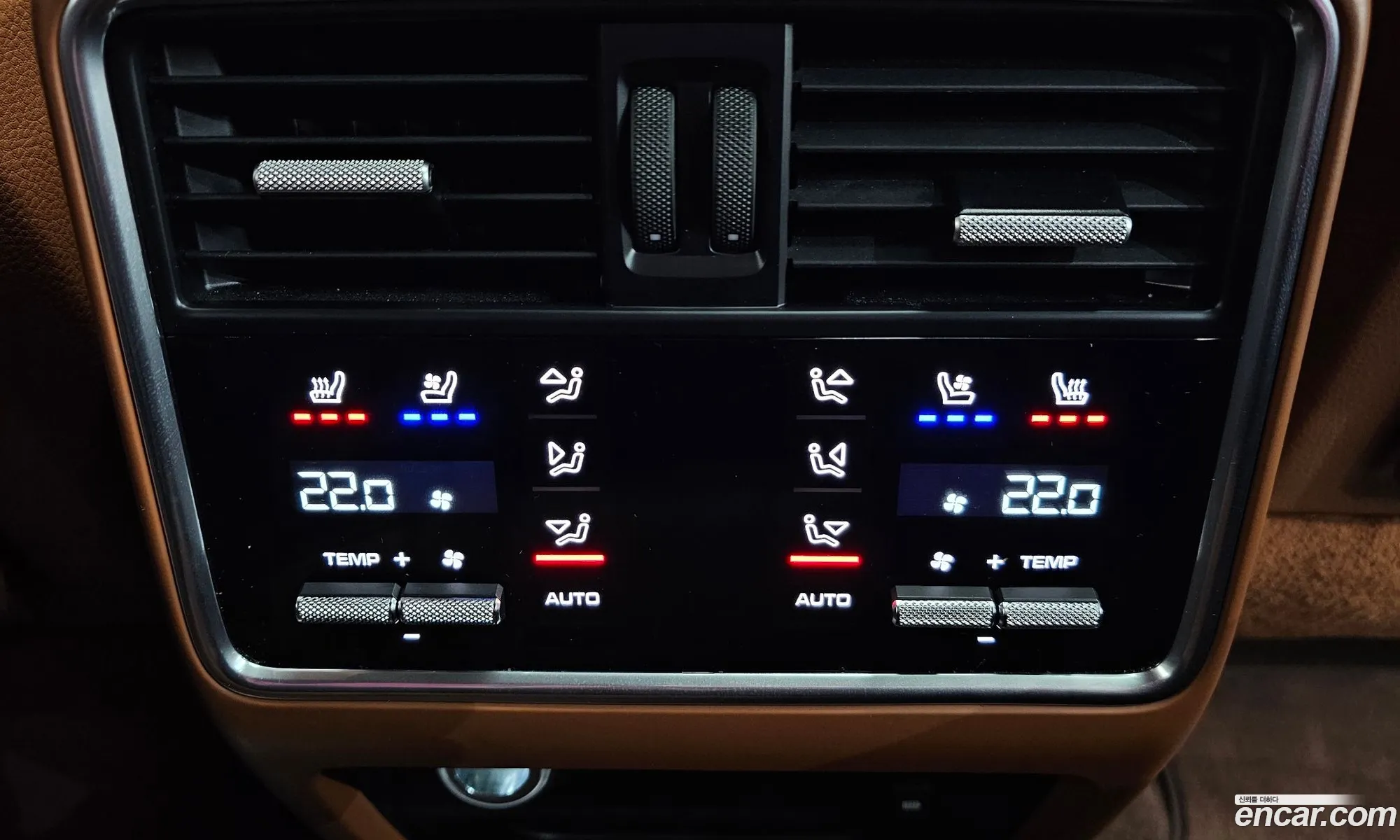 Porsche Cayenne 2022 — 17
