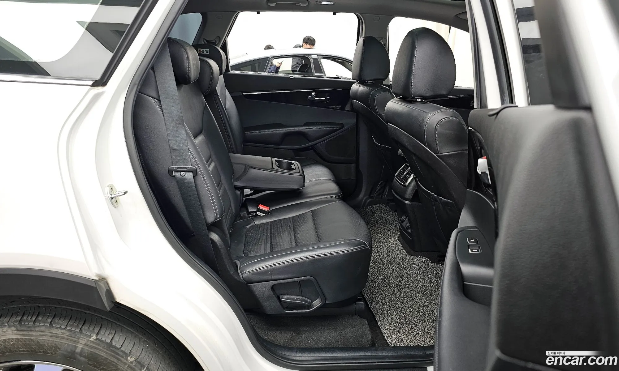 Kia Sorento 2018 — 7