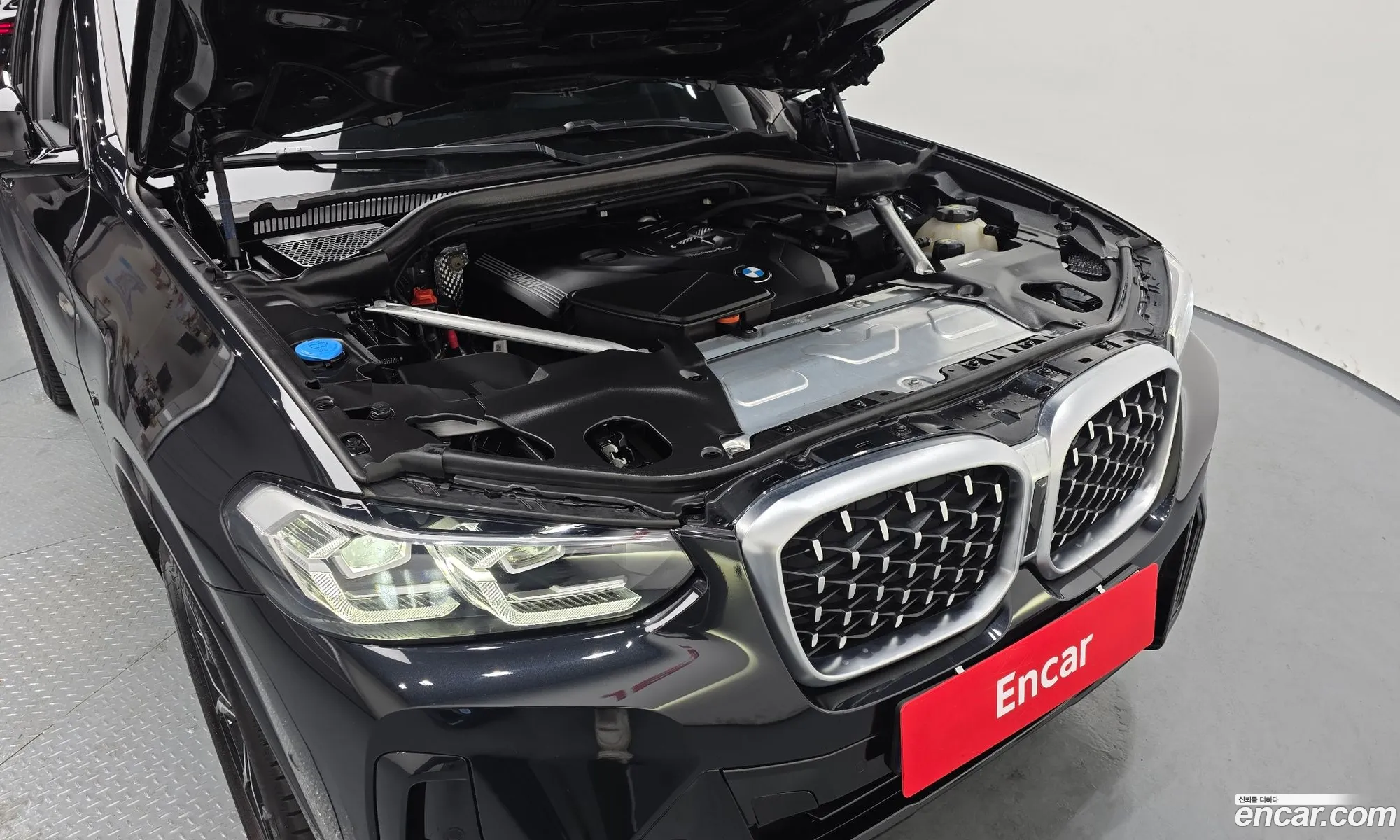 BMW X4 2021 WBA21DT00N9J57214 — 18