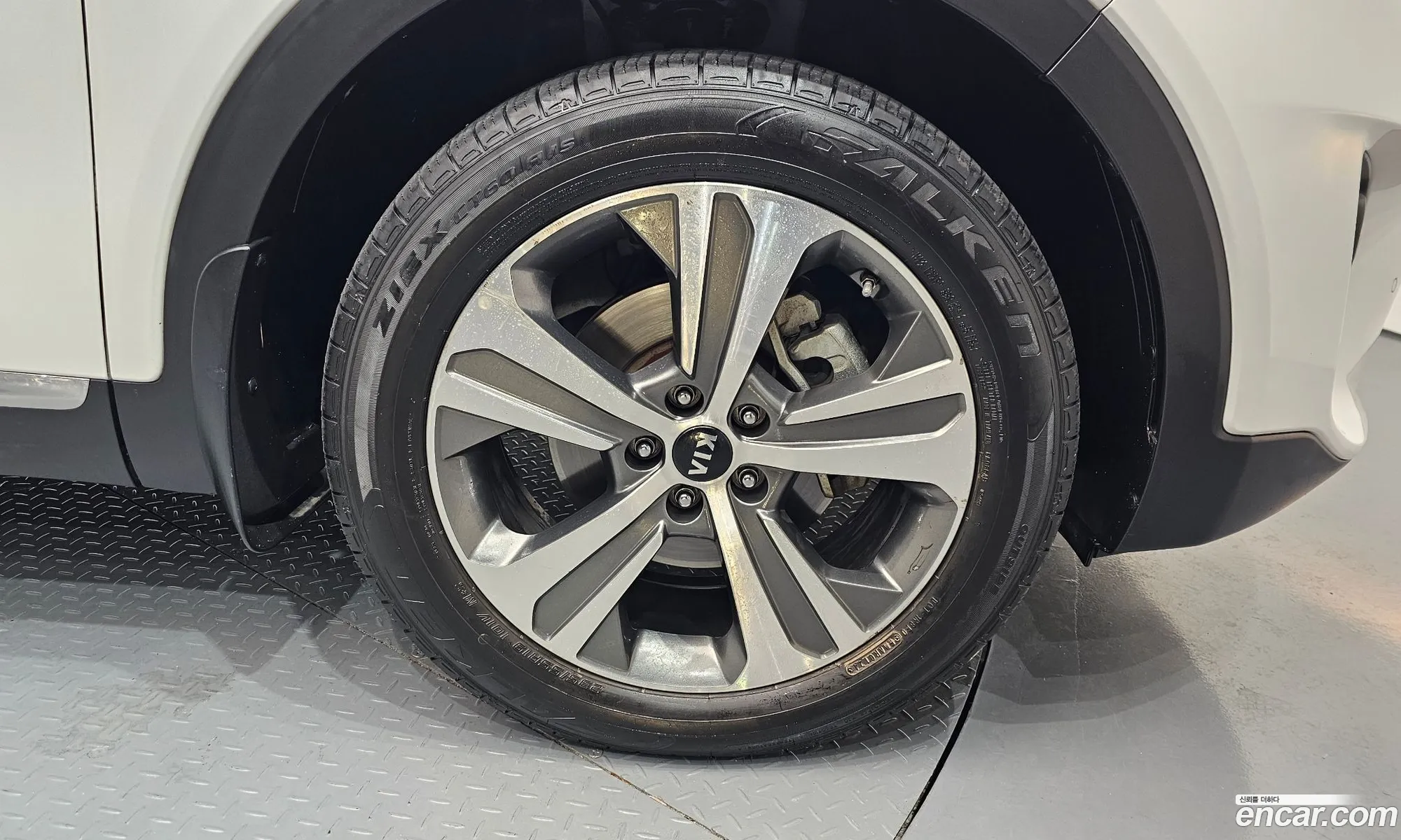 Kia Sorento 2018 — 11