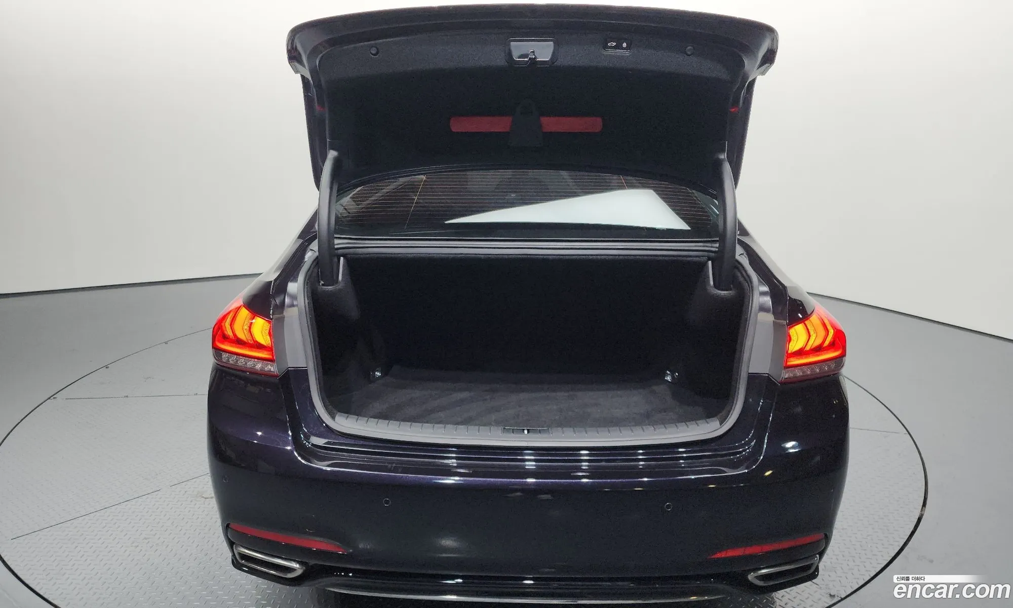 Hyundai Genesis DH 2015 — 5