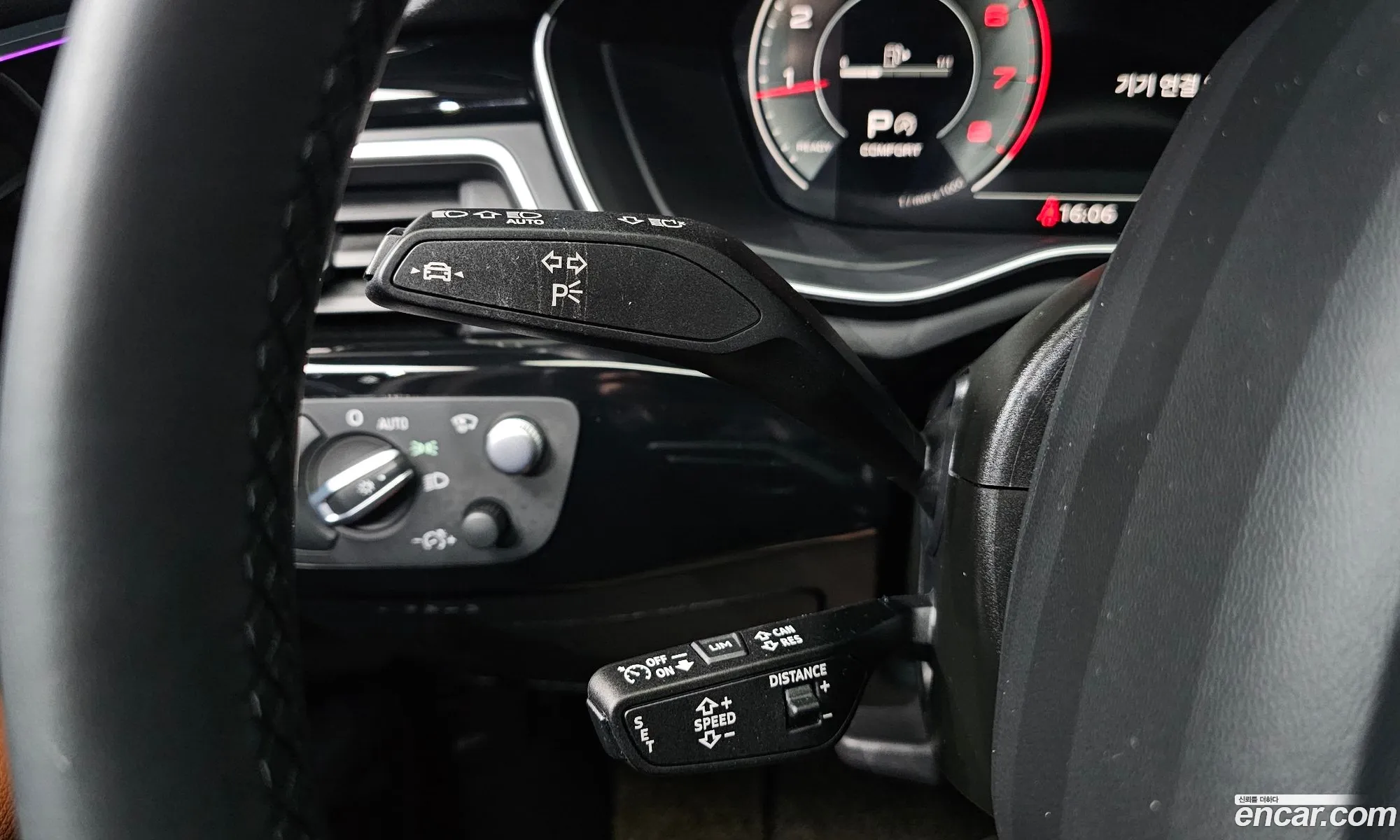 Audi A4 2022 WAUZZZF48NA042684 — 12