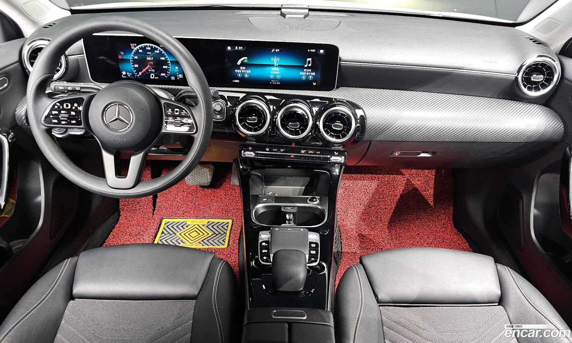 Mercedes-Benz A-Class W177 2019 — 15