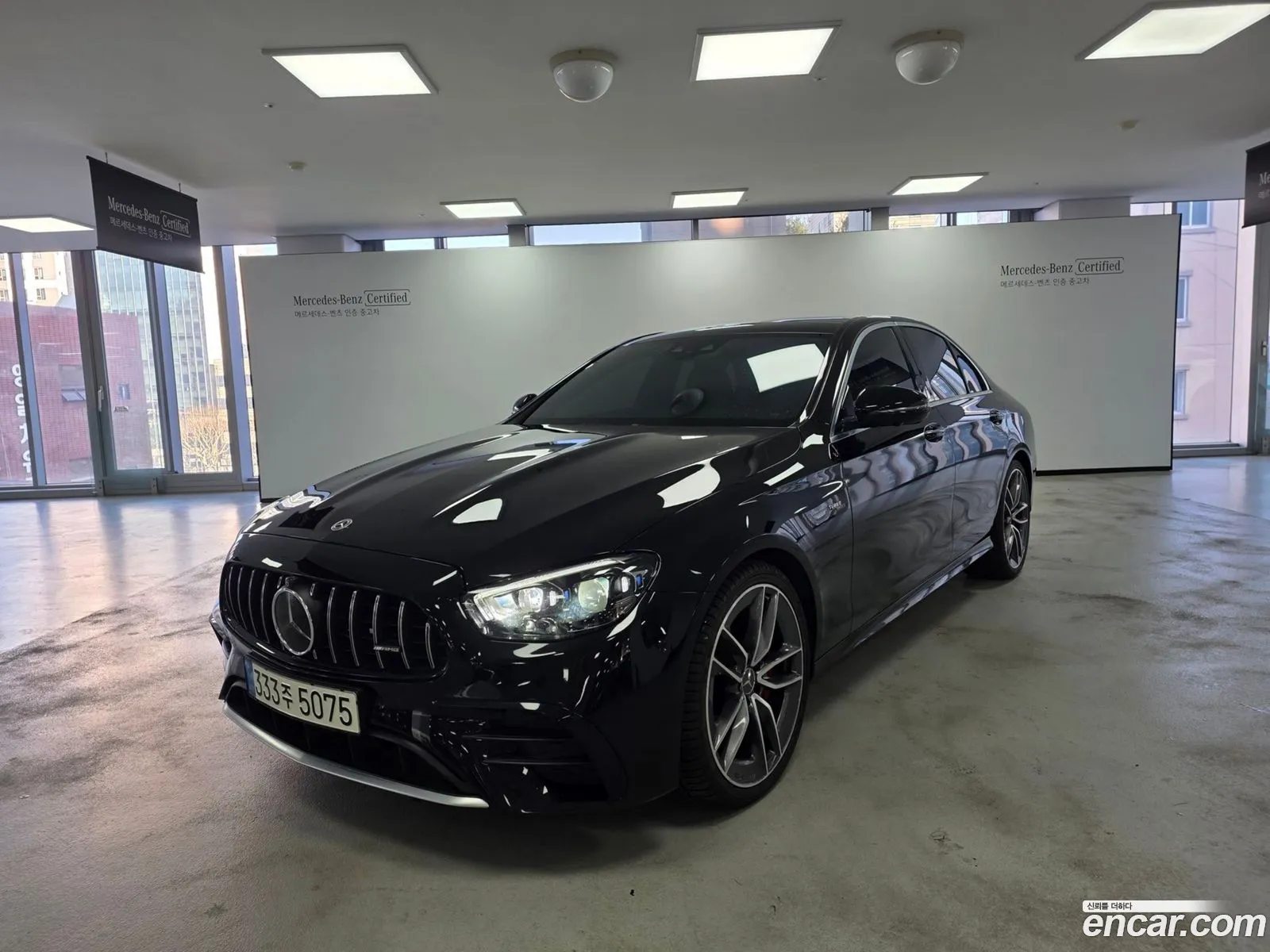 Mercedes-Benz E-Class W213 2022 — 15