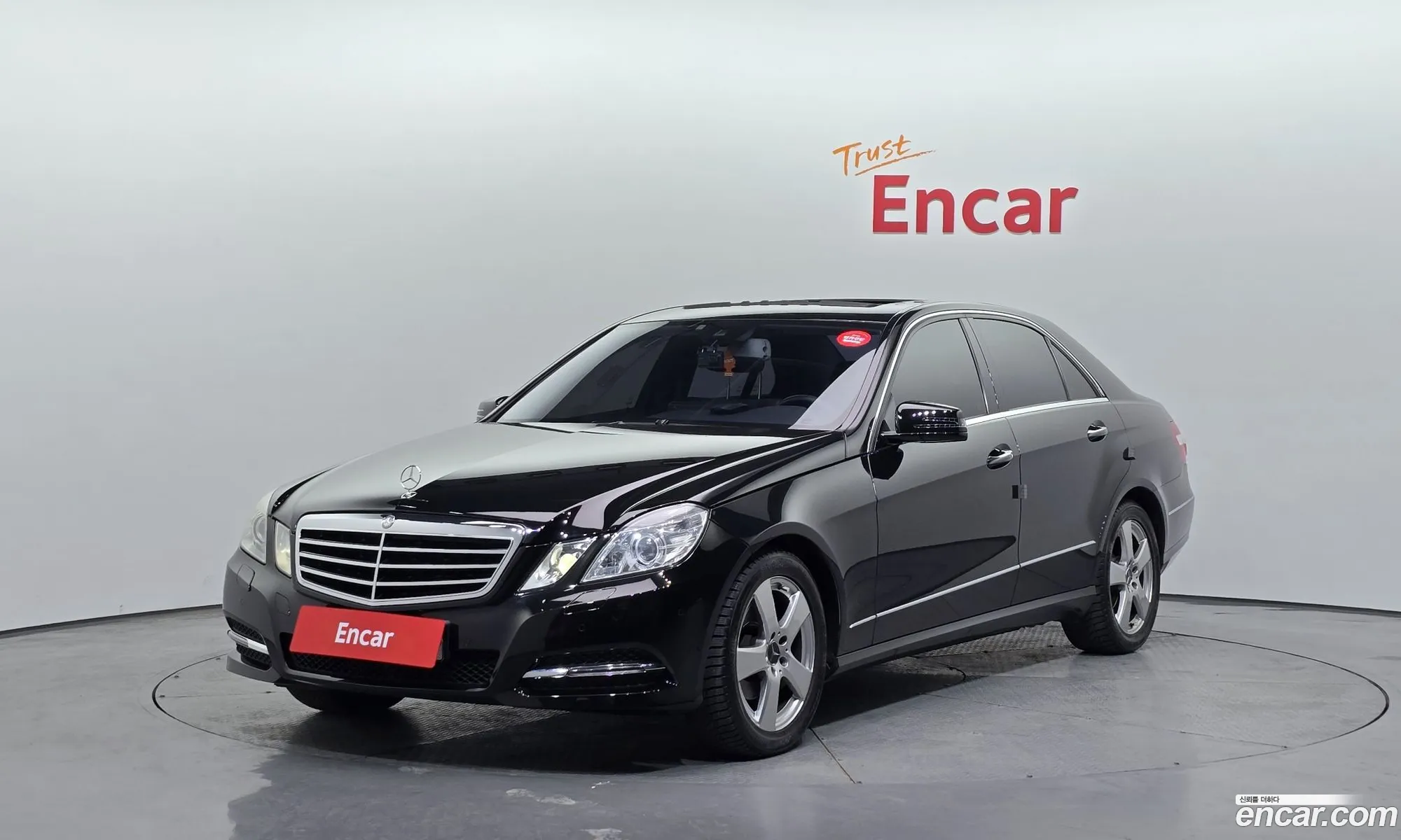 Mercedes-Benz E-Class W212 2013 WDDHF0CB3DA771766 — 11