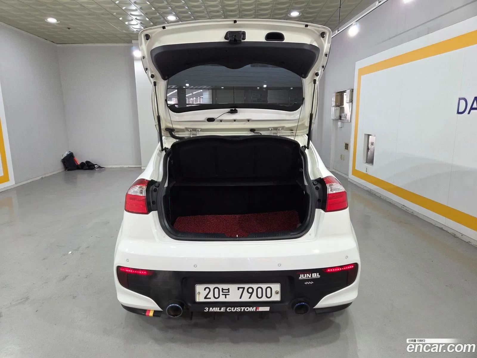 Kia Pride 2015 — 8