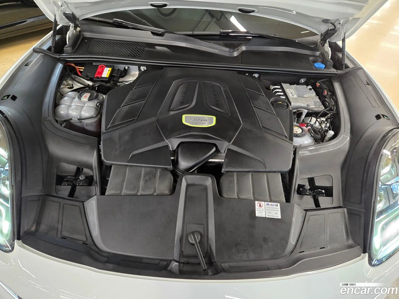 Porsche Cayenne 2022 — 4