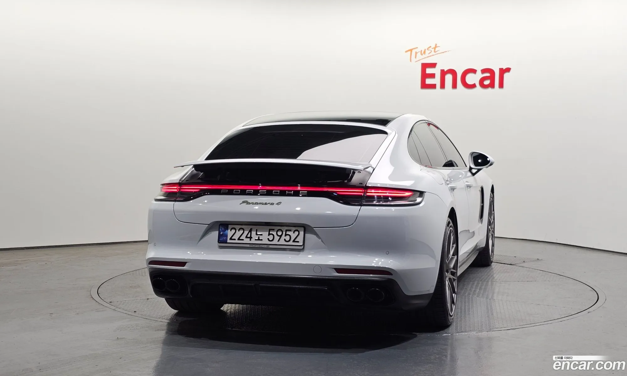 Porsche Panamera 2023 — 15