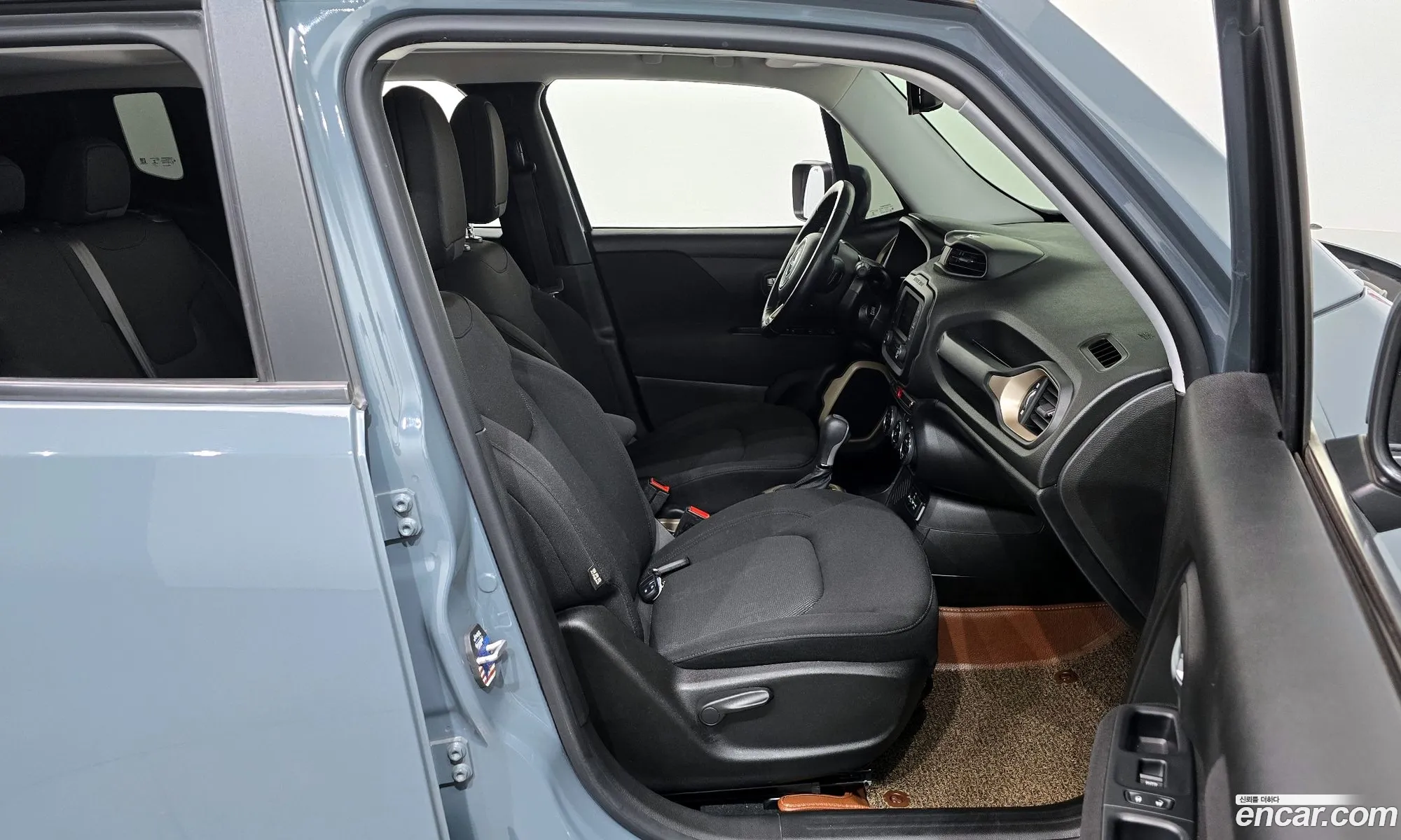 Jeep Renegade 2017 1C4BU0000HPG39258 — 13
