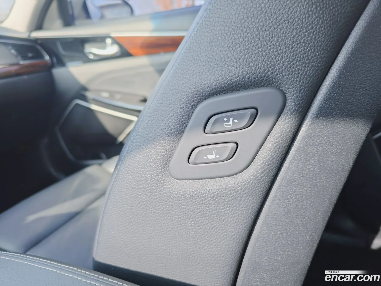 Kia K7 2017 — 17