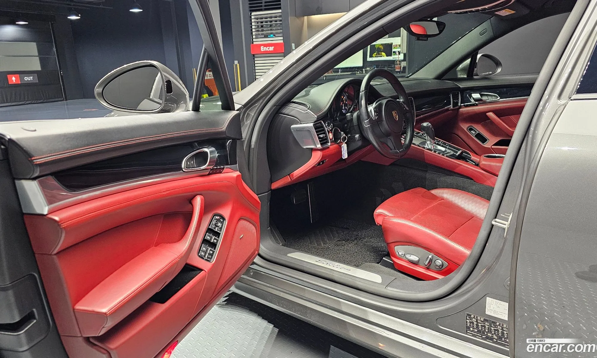 Porsche Panamera 2016 WP0AA2974GL004364 — 18