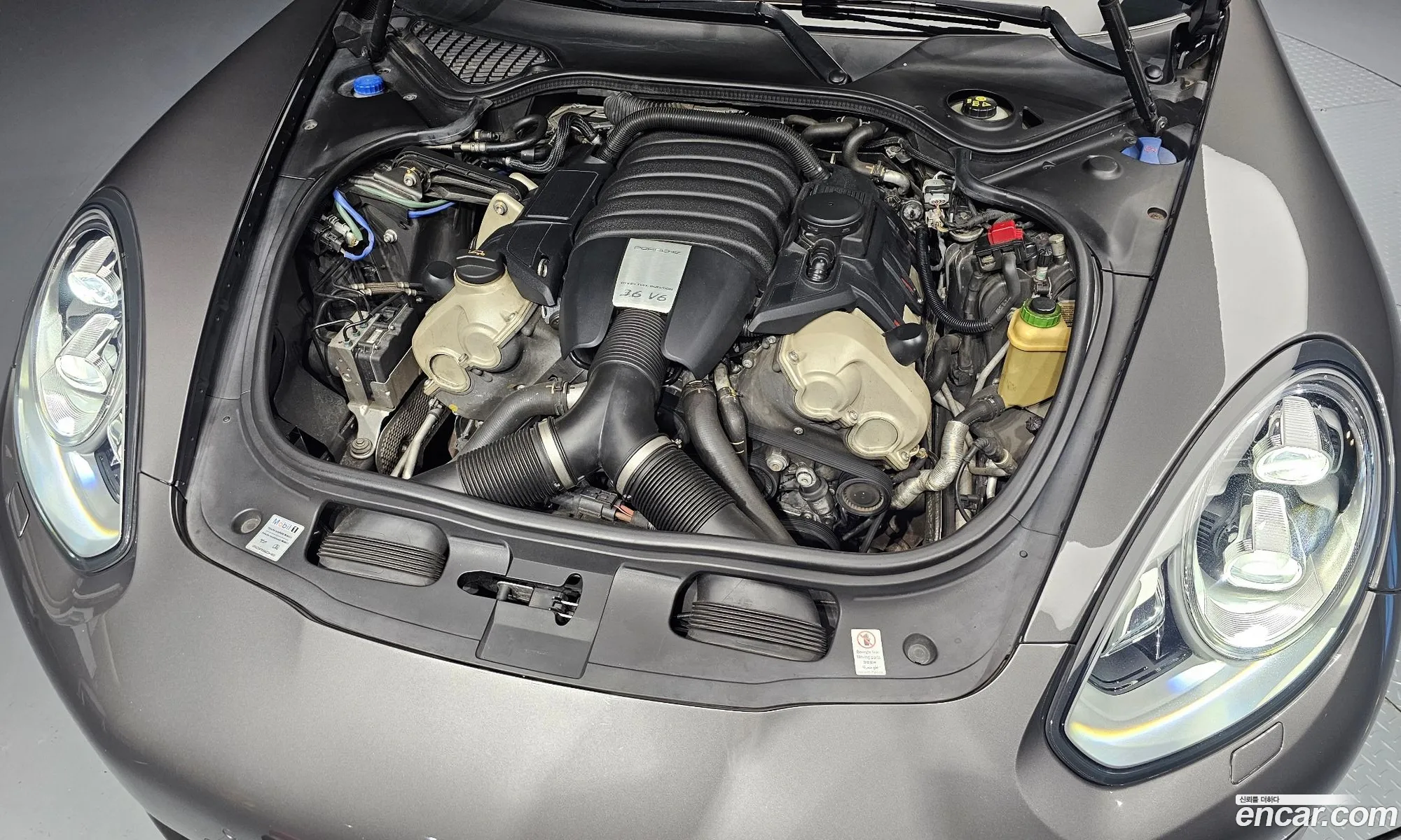 Porsche Panamera 2016 WP0AA2974GL004364 — 3
