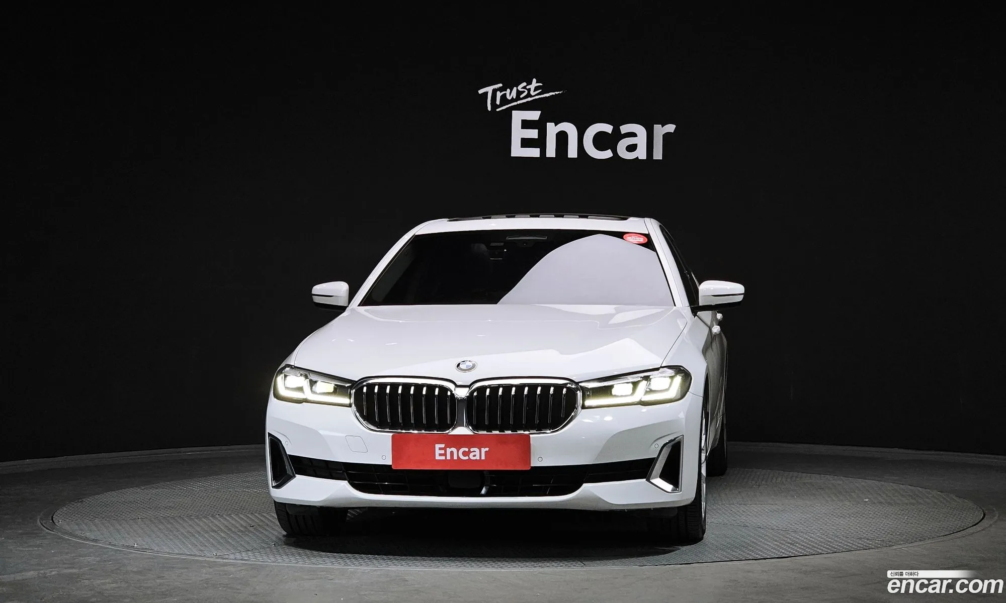 BMW 5 Series 2021 — 16