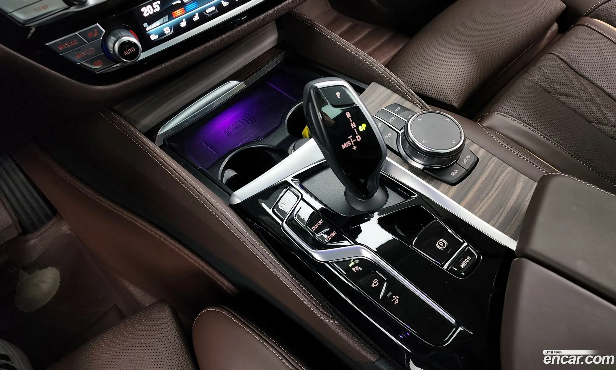 BMW 6 Series GT 2023 — 12