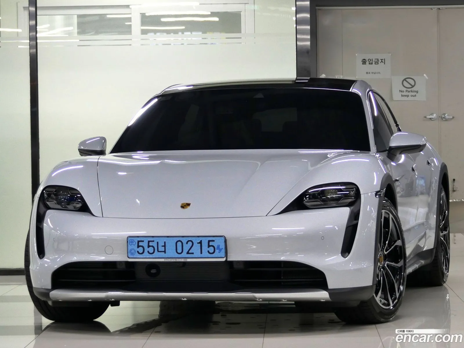 Porsche Taycan 2023 — 15