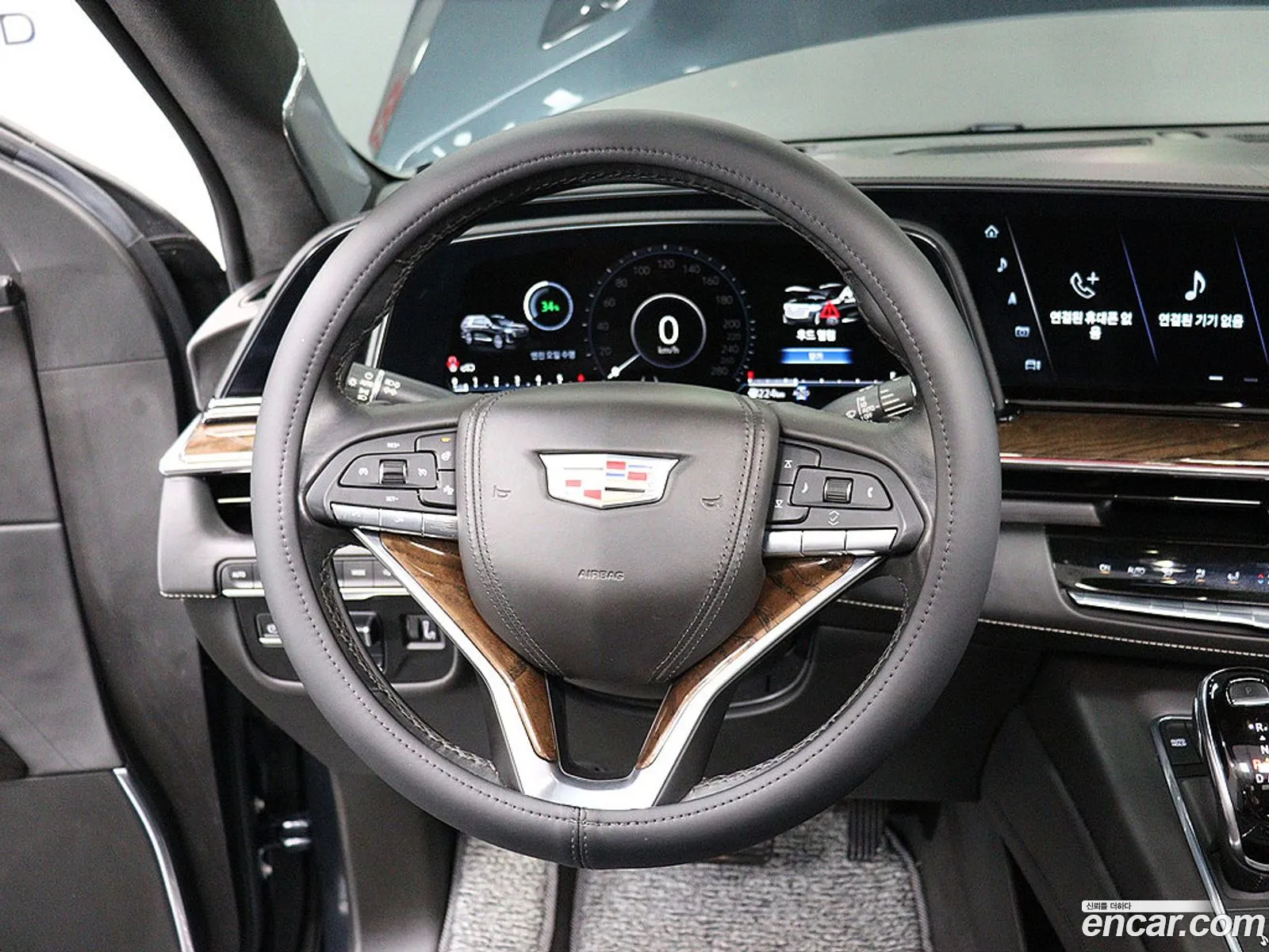Cadillac Escalade 2021 — 2