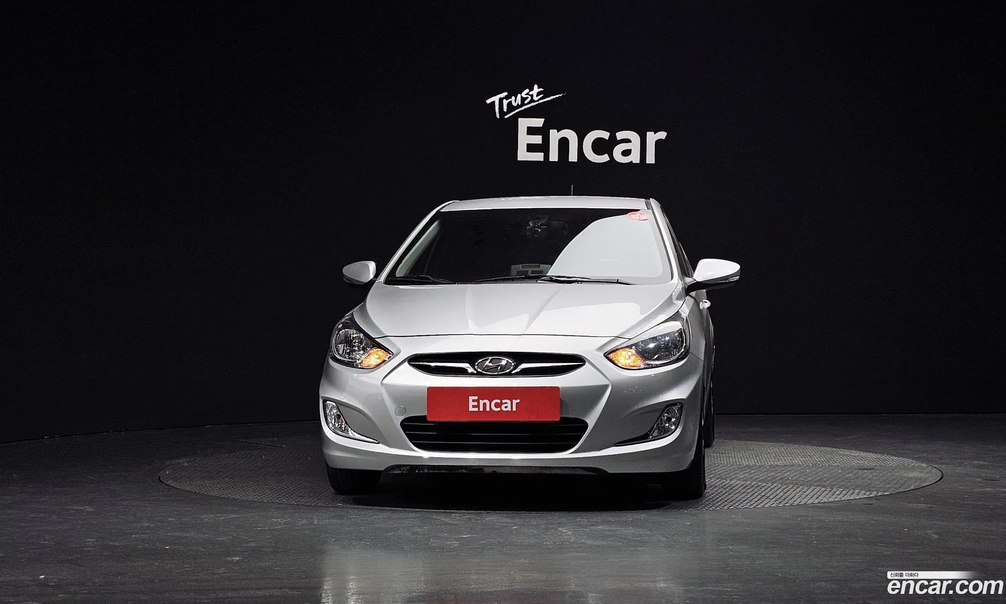 Hyundai Accent 2012 — 4