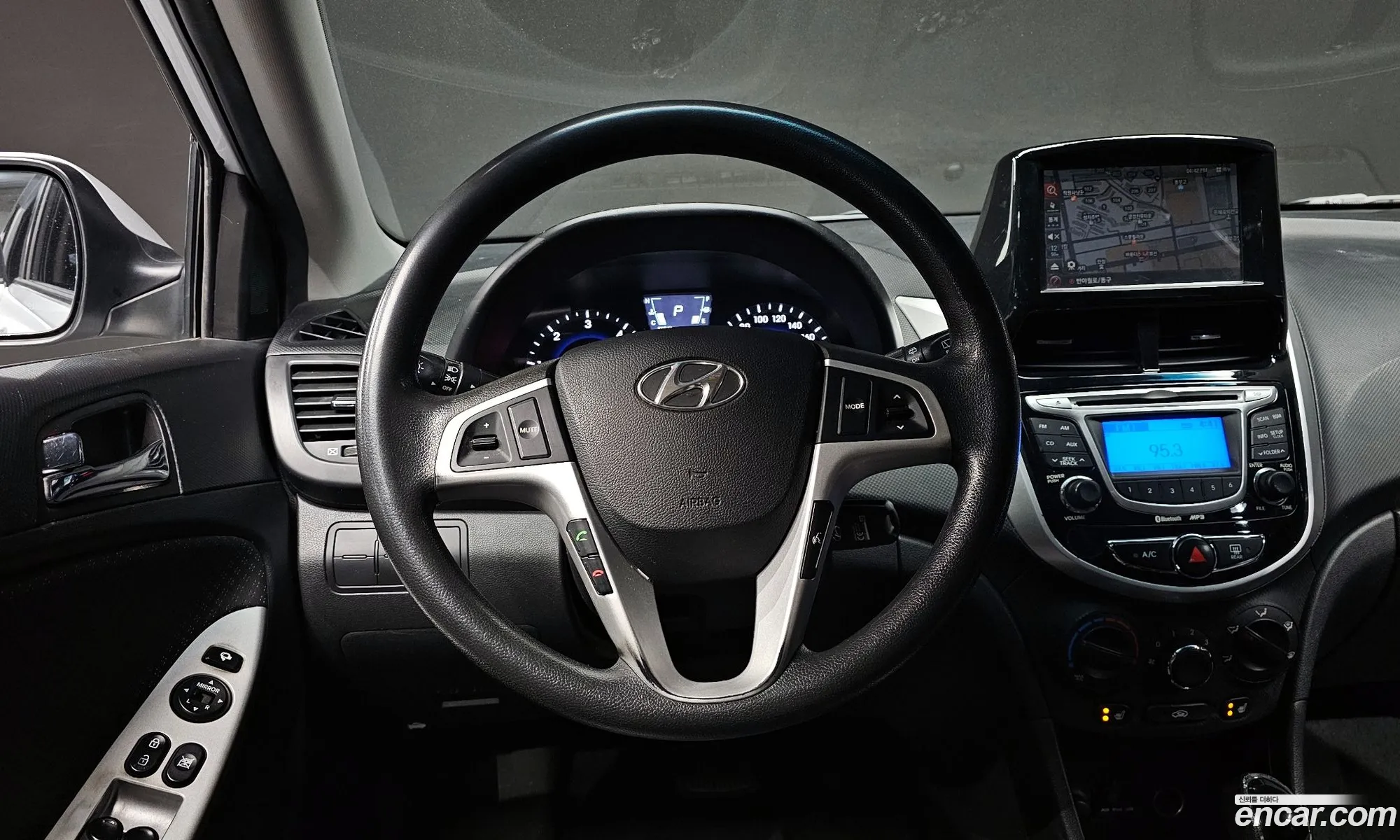 Hyundai Accent 2012 — 20