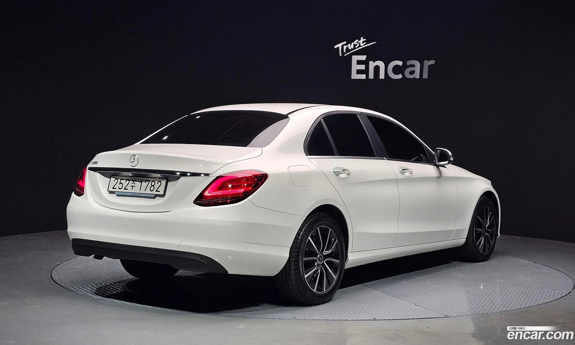 Mercedes-Benz C-Class W205 2019 — 6