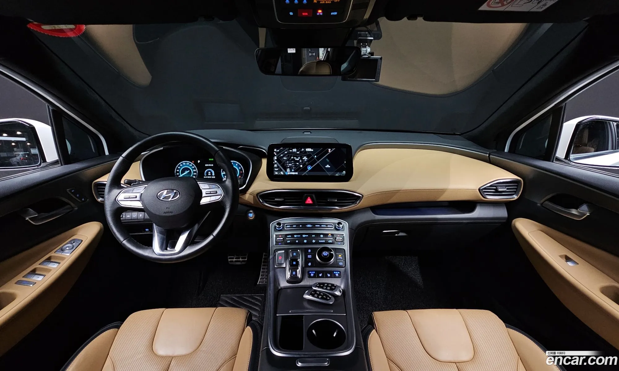 Hyundai Santa Fe 2023 — 18