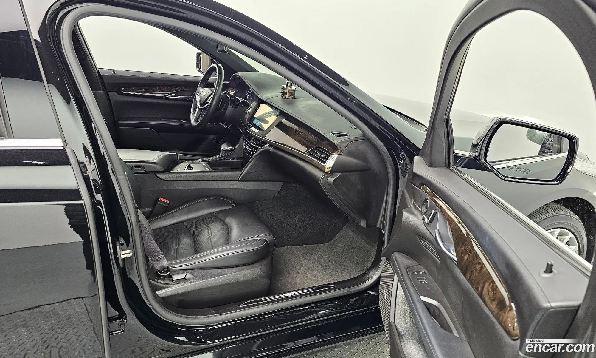 Cadillac CT6 2016 — 6