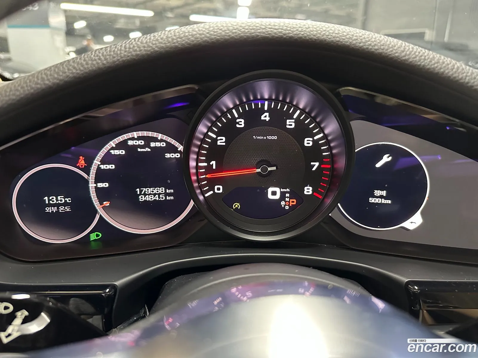 Porsche Panamera 2018 — 14
