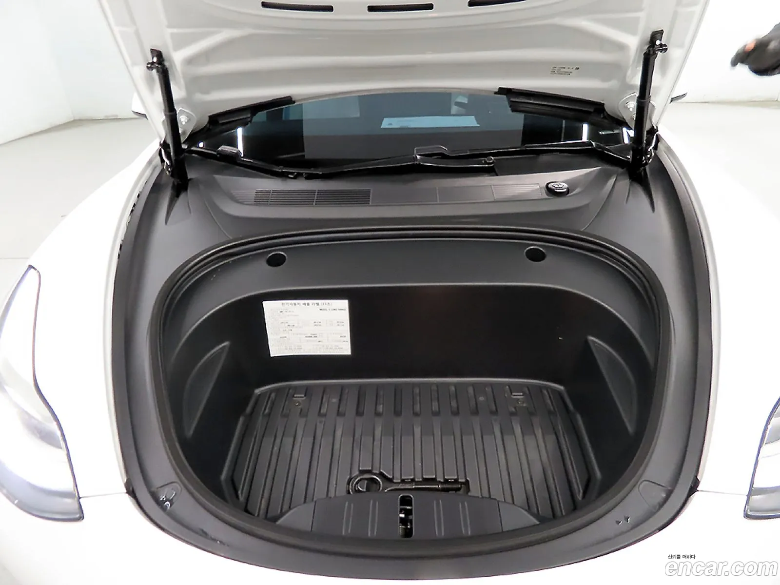 Tesla Model 3 2021 — 20