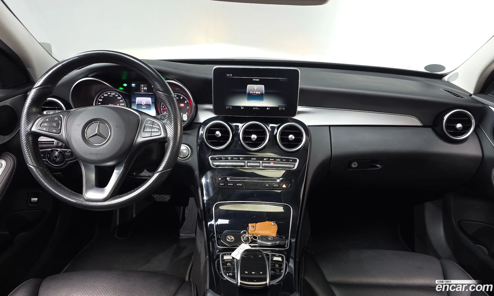Mercedes-Benz C-Class W205 2016 — 5