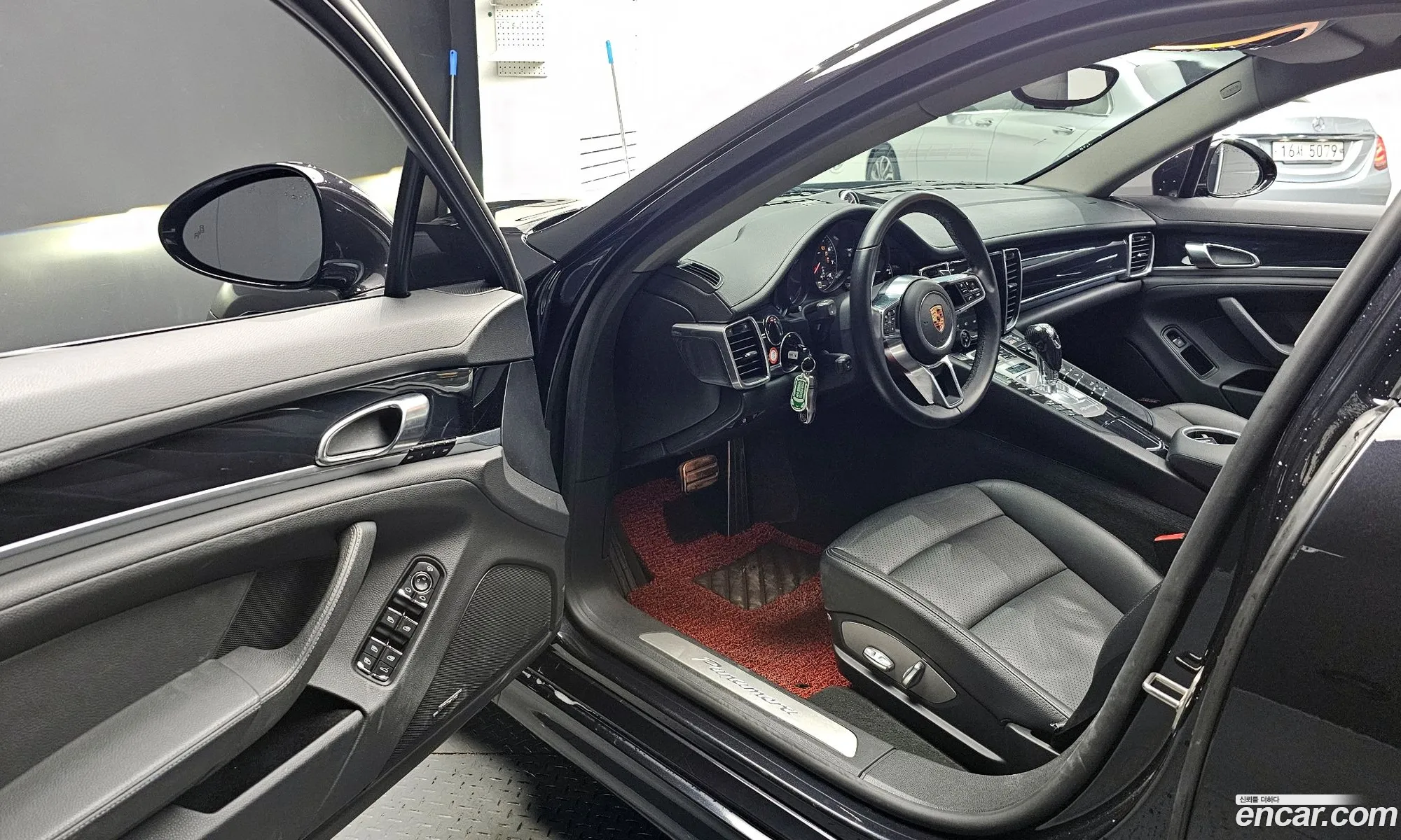 Porsche Panamera 2010 WP0AA2977BL010054 — 13