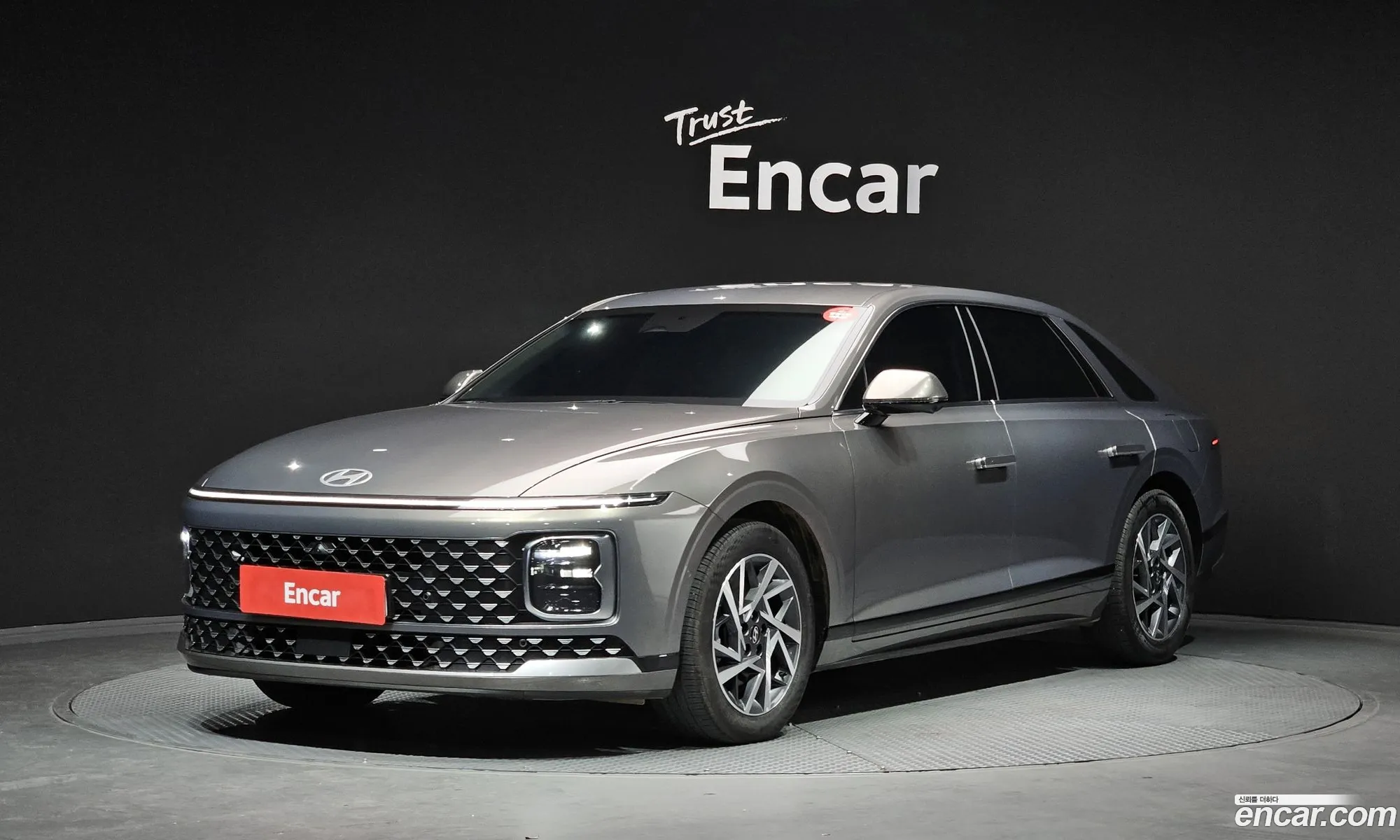 Hyundai Grandeur 2025 — 8