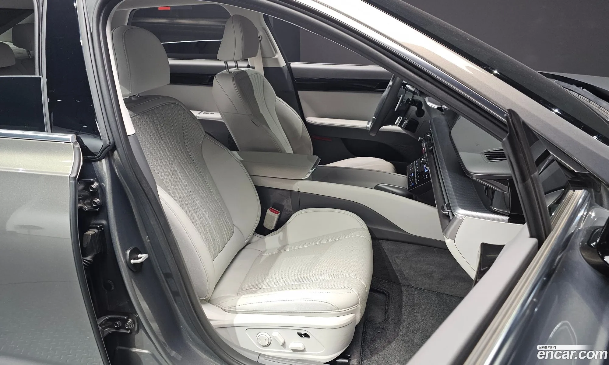 Hyundai Grandeur 2025 — 5
