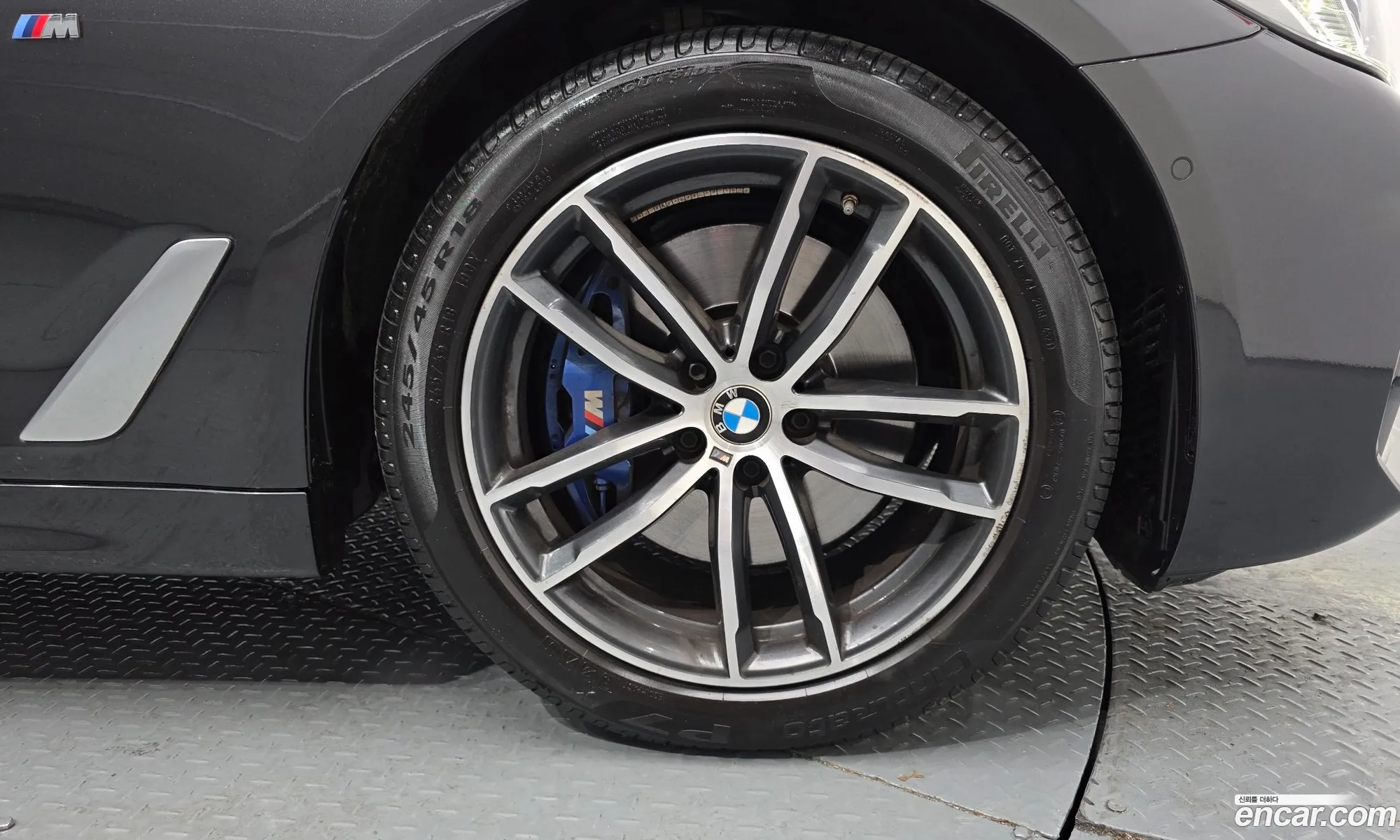 BMW 5 Series 2022 WBA11BH02NCJ90498 — 13